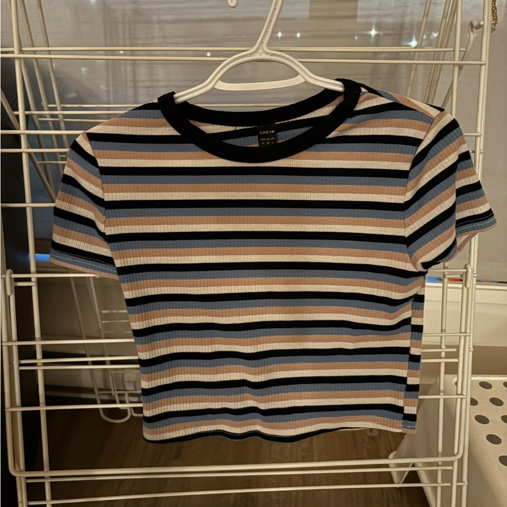 3/$20 pink crop top bundle